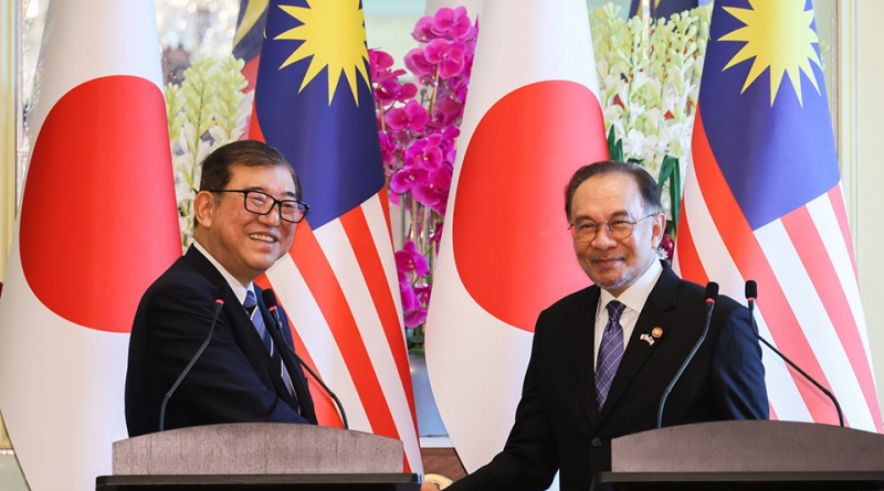 Prime Minister ISHIBA Shigeru visited Malaysia and held a summit meeting with Prime Minister Dato’ Seri Anwar bin Ibrahim