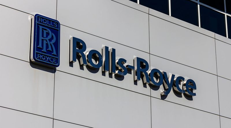 Rolls-Royce aircraft engine with sustainability and clean technology focus